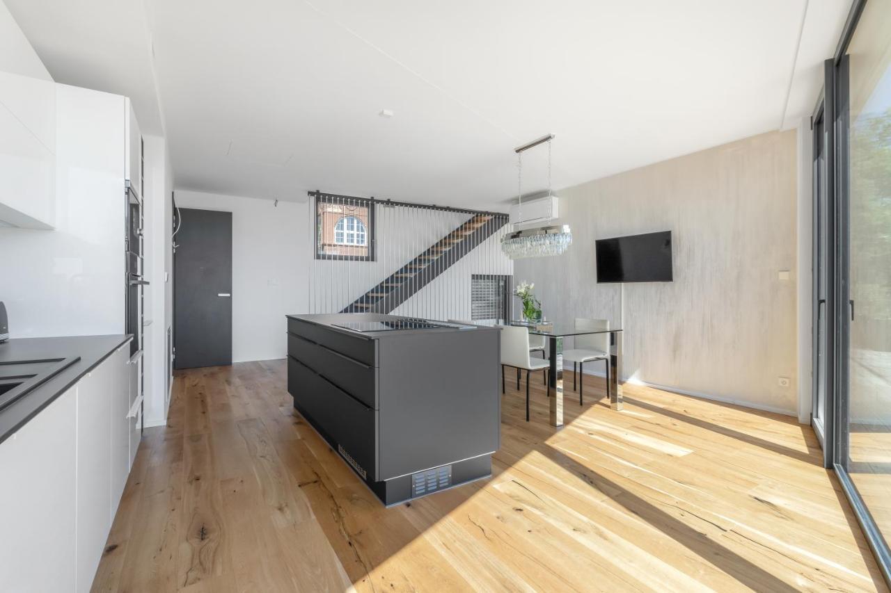 Ferienwohnung Luxury Penthouse Prag Exterior foto